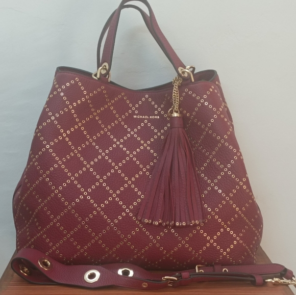 Michael Kors Handbags - Authentic Michael Kors Brooklyn Limited Edition Large Tote